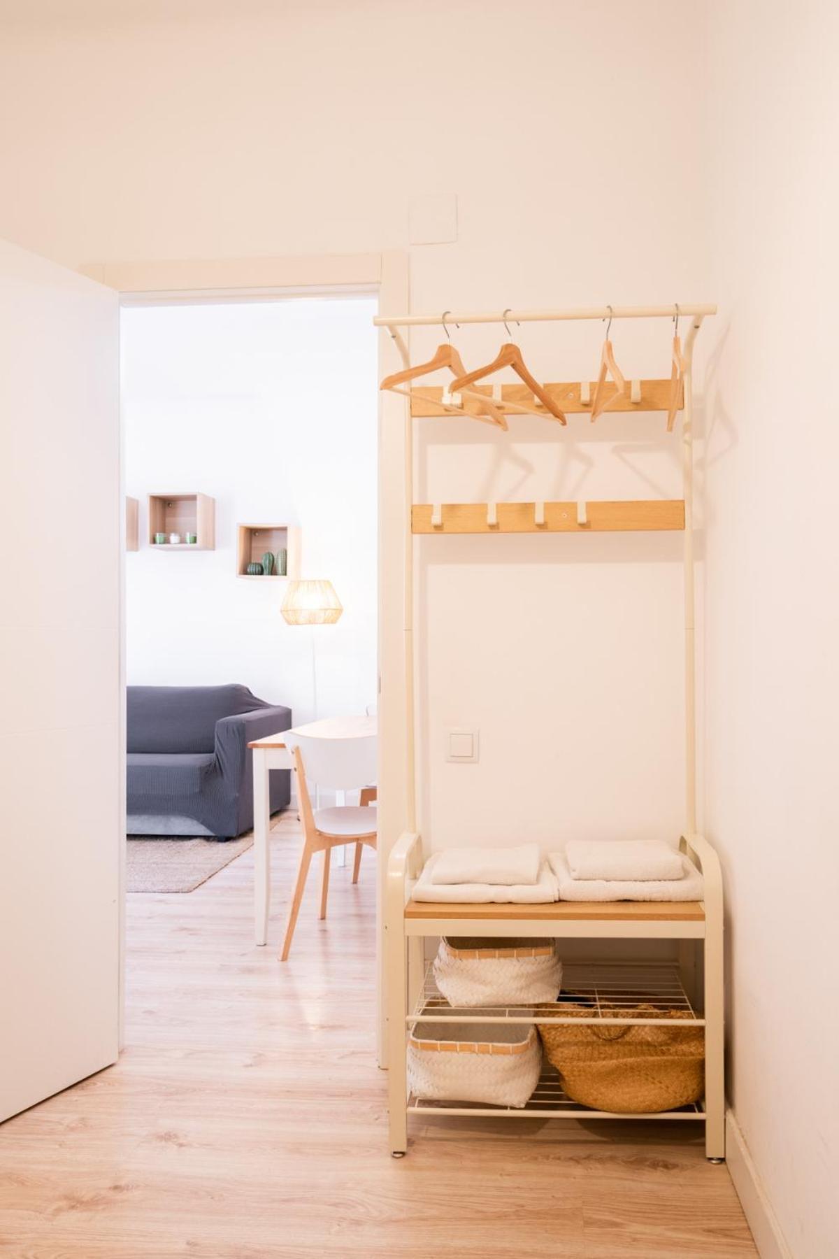 Apartamento Nuevo Con Encanto En Sagrada Familia Barcelona Exterior foto