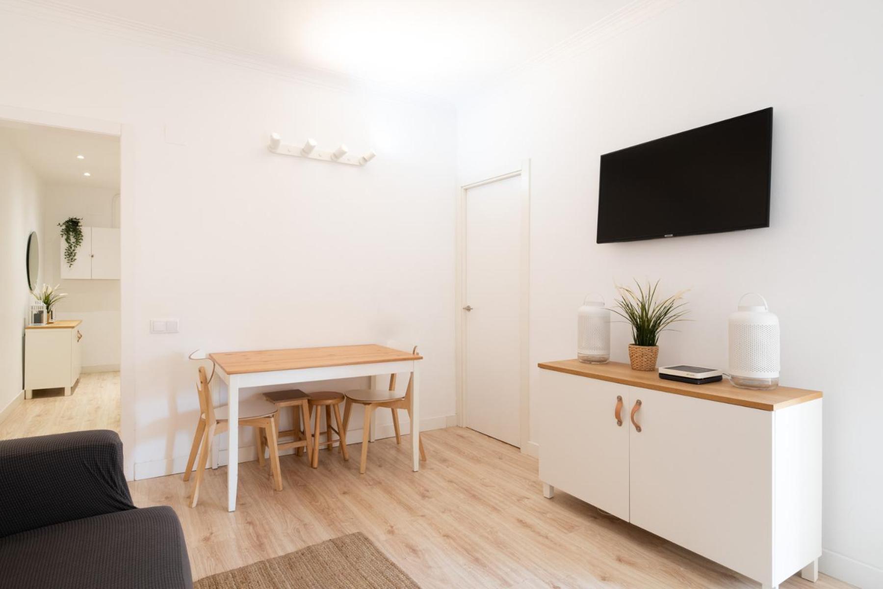 Apartamento Nuevo Con Encanto En Sagrada Familia Barcelona Exterior foto